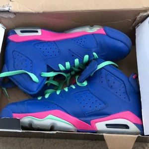 Air Jordan 6s *RETRO